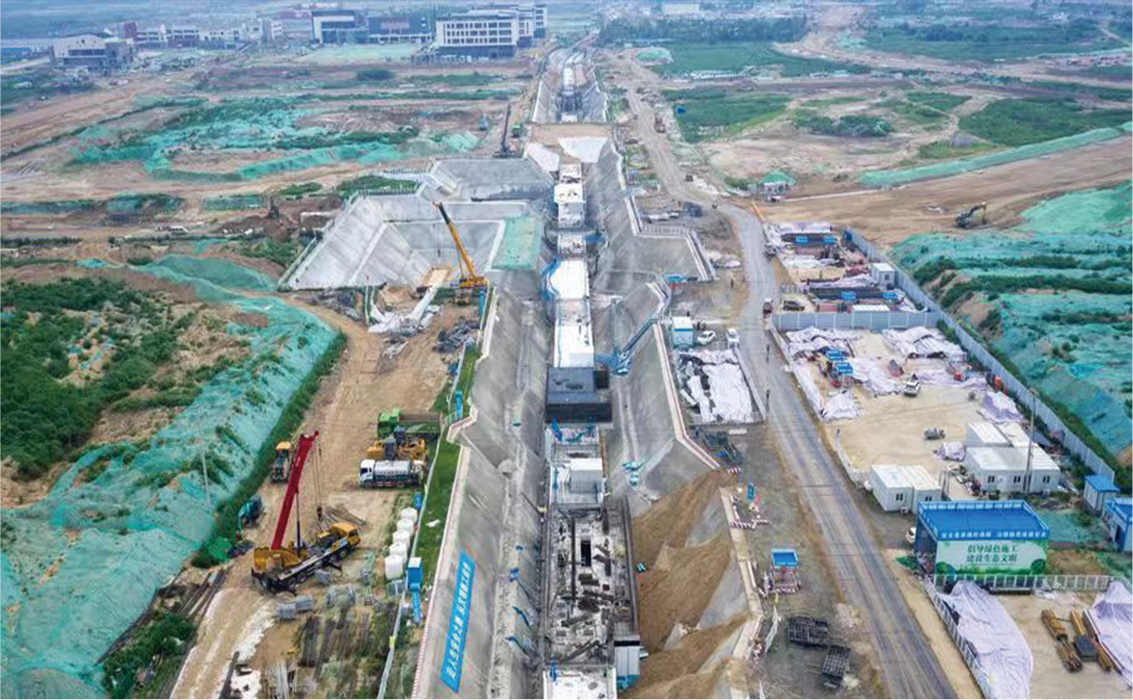 中鐵三局長(zhǎng)春地鐵6號(hào)線02標(biāo)段二工區(qū)土石方工程